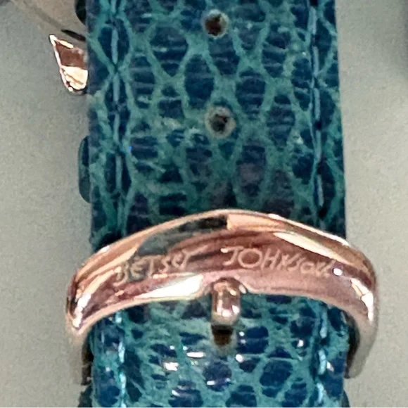 RARE Betsey Johnson Sealife Crystal Accented Teal Croc Leather Buckle Band Watch